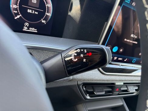 New 2026 Volkswagen Tiguan S FWD image 21