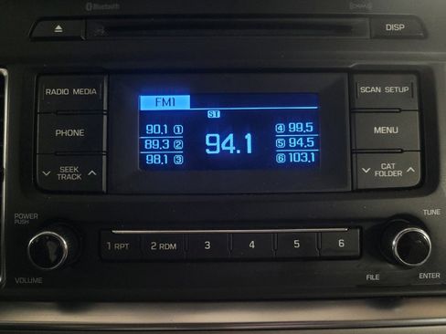 Used 2015 Hyundai Sonata SE image 25