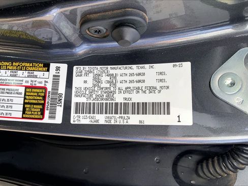 Used 2024 Toyota Tundra Limited image 36