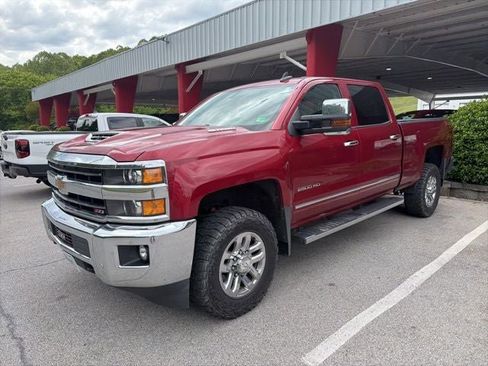 Used 2019 Chevrolet Silverado 2500 LTZ w/ Duramax Plus Package AWD/4WD image 2