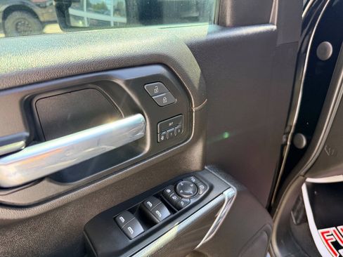 Used 2022 GMC Sierra 2500 AT4 w/ Gooseneck/5TH Wheel Package AWD/4WD image 17