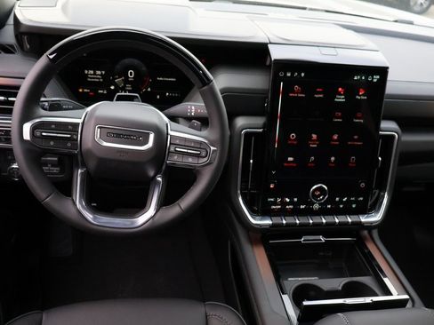 New 2026 GMC Yukon XL Denali w/ Denali Reserve Package image 22