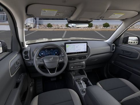 Used 2025 Ford Bronco Sport Big Bend w/ Convenience Package AWD/4WD image 9