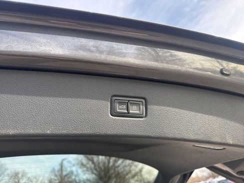 Used 2019 Audi Q7 2.0T Premium Plus w/ Premium Plus Package image 35