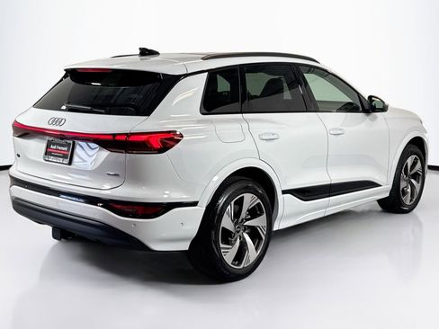 New 2025 Audi Q6 e-tron Premium Plus image 5