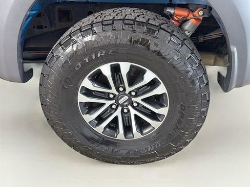 Used 2019 Ford F150 Raptor w/ Equipment Group 802A Luxury AWD/4WD image 33
