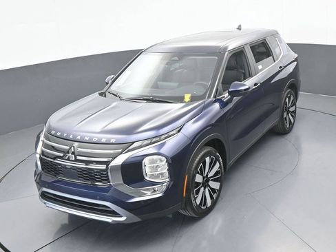 New 2026 Mitsubishi Outlander SE image 47