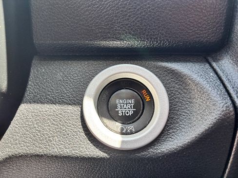 Used 2018 RAM 1500 Sport AWD/4WD image 25