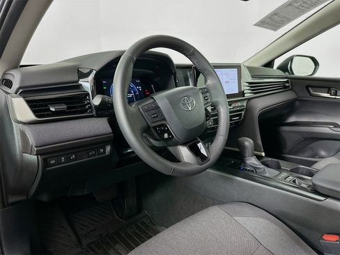Certified 2025 Toyota Camry LE w/ Convenience Package image 9