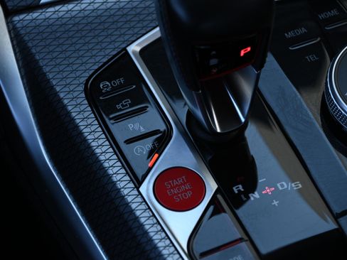 Used 2024 BMW M3 Competition image 21