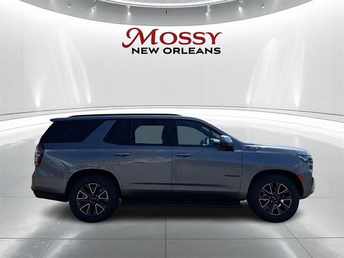 Used 2021 Chevrolet Tahoe Z71 w/ Z71 Off-Road Package image 4