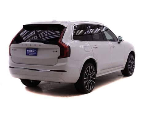 New 2026 Volvo XC90 B6 Plus w/ Protection Package Premier image 4
