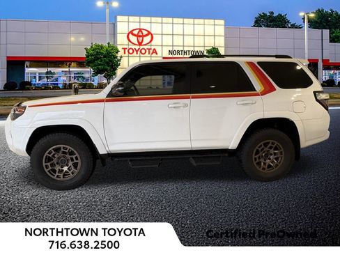 Used 2023 Toyota 4Runner 40th Anniversary SE image 2
