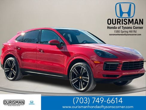 Used 2021 Porsche Cayenne Coupe image 1