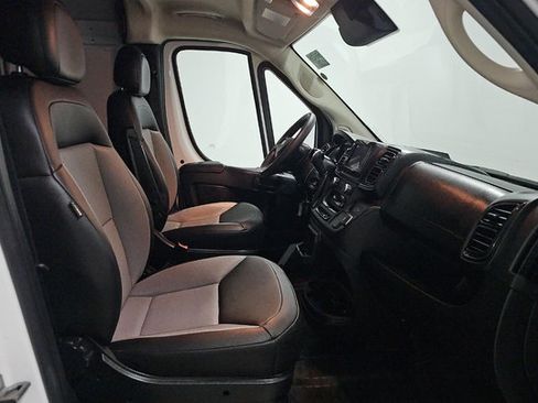 Used 2026 RAM ProMaster 2500 w/ Convenience Group FWD image 6