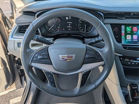 Used 2023 Cadillac XT5 Premium Luxury image 14