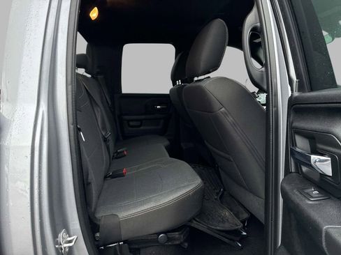 Used 2022 RAM 1500 Classic Warlock image 10