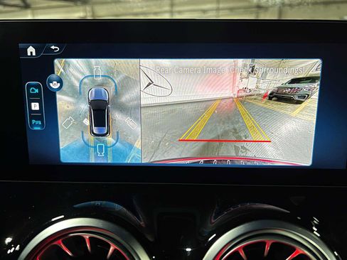 Certified 2025 Mercedes-Benz GLA 250 4MATIC image 36