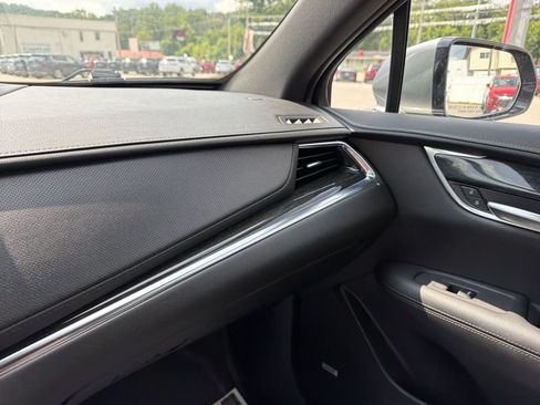 Used 2021 Cadillac XT5 Premium Luxury AWD/4WD image 27