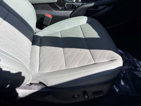 Used 2024 Kia Telluride EX X-Line image 10