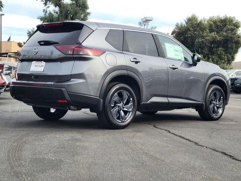 New 2026 Nissan Rogue SV FWD image 2