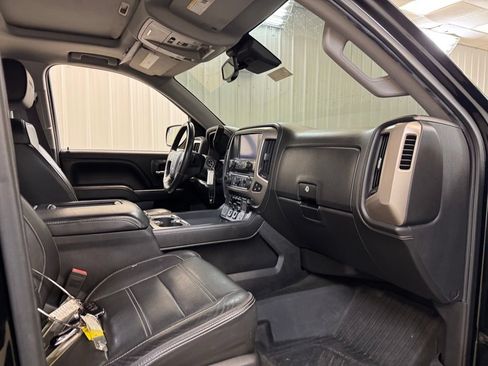 Used 2017 GMC Sierra 1500 Denali w/ Denali Ultimate Package AWD/4WD image 30