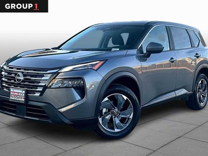 Certified 2025 Nissan Rogue SV