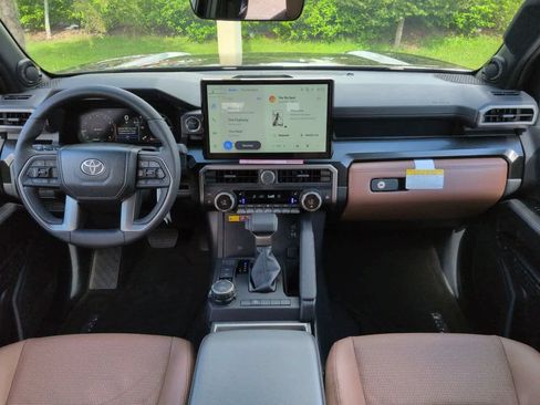 Used 2026 Toyota 4Runner Limited AWD/4WD image 14