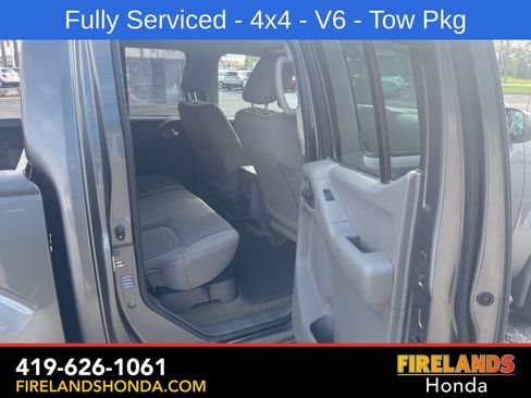 Used 2016 Nissan Frontier SV AWD/4WD image 11
