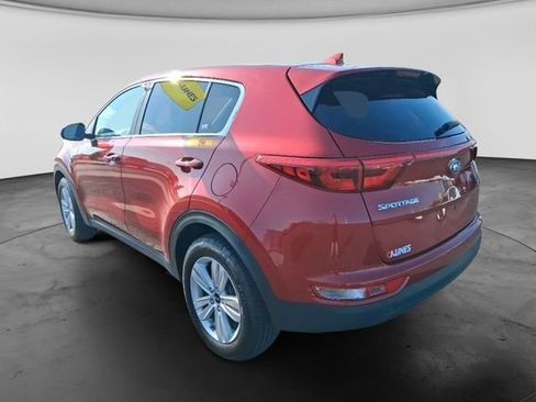 Used 2017 Kia Sportage LX AWD/4WD image 8