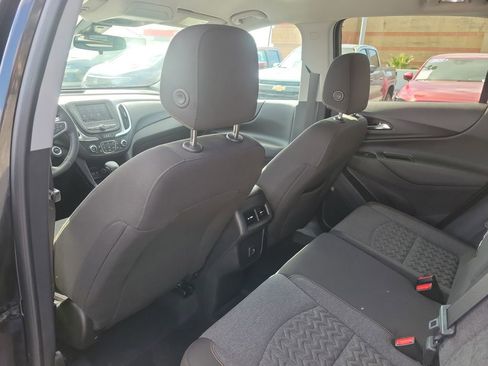 Used 2022 Chevrolet Equinox LT image 14