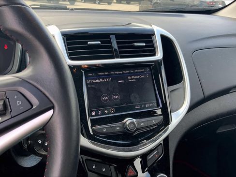 Used 2020 Chevrolet Sonic LT w/ RS Package FWD image 7