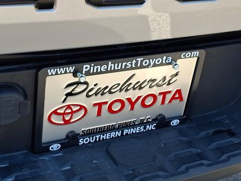 Used 2020 Toyota Tacoma TRD Sport w/ Technology Package AWD/4WD image 37