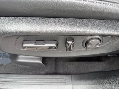 Used 2023 Honda CR-V EX-L image 22