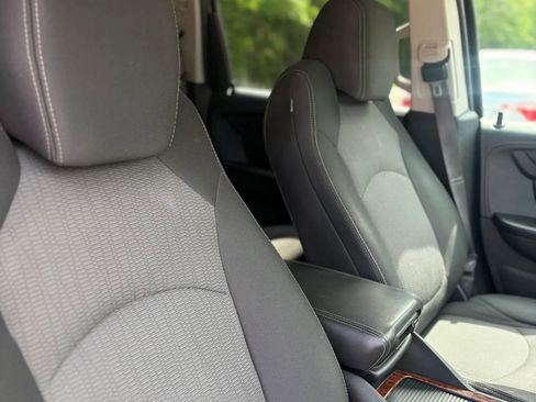 Used 2014 Chevrolet Traverse LT w/ All-Star Edition FWD image 20