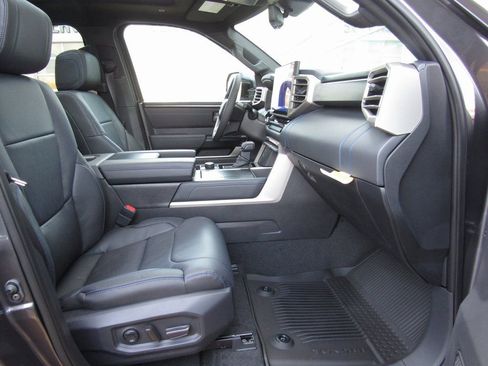 New 2026 Toyota Tundra Platinum image 23