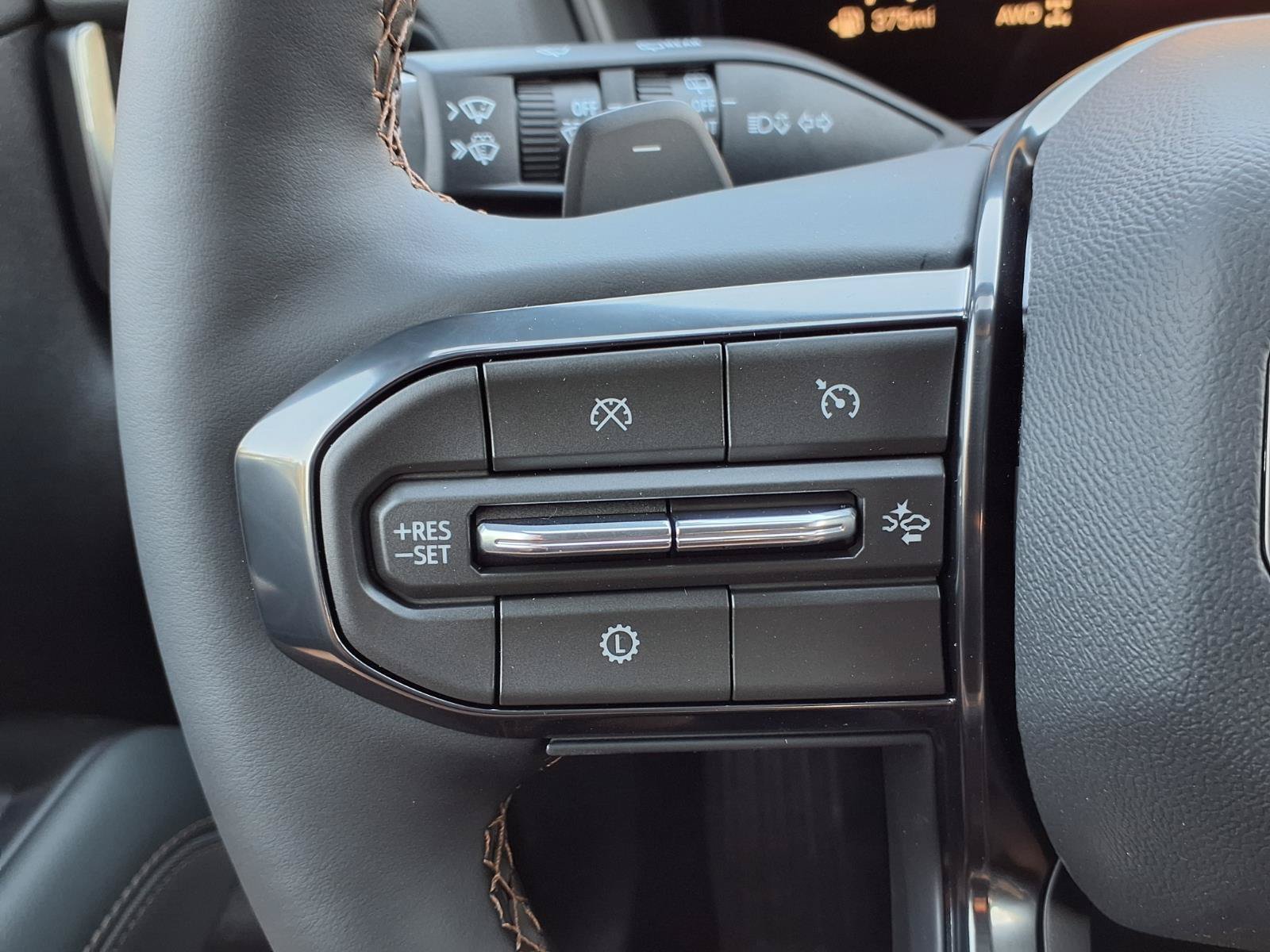 New 2027 GMC Terrain AT4 AWD/4WD image 9