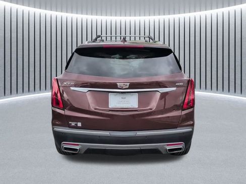 Used 2023 Cadillac XT5 Premium Luxury w/ Technology Package FWD image 5