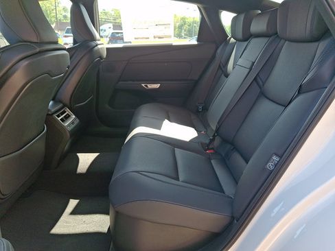 New 2026 Lexus ES 500e w/ Convenience Package AWD/4WD image 6