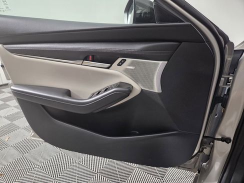 Used 2022 MAZDA MAZDA3 s AWD/4WD image 24