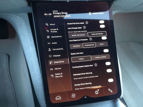 Used 2025 Lucid Air Pure image 49