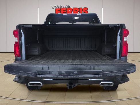 Used 2020 Chevrolet Silverado 1500 Custom Trail Boss w/ Custom Convenience Package AWD/4WD image 9