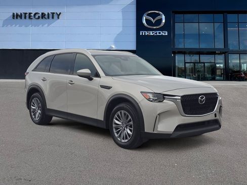 Used 2024 MAZDA CX-90 3.3 Turbo w/ Preferred Plus image 2