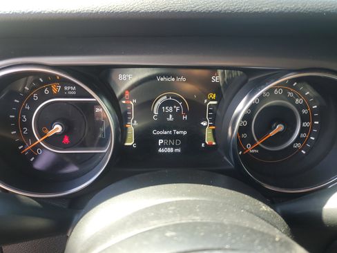 Used 2021 Jeep Gladiator Sport AWD/4WD image 17