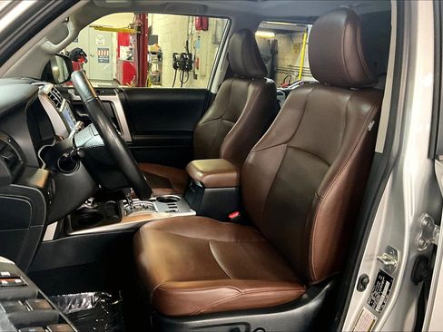 Used 2024 Toyota 4Runner Limited image 24