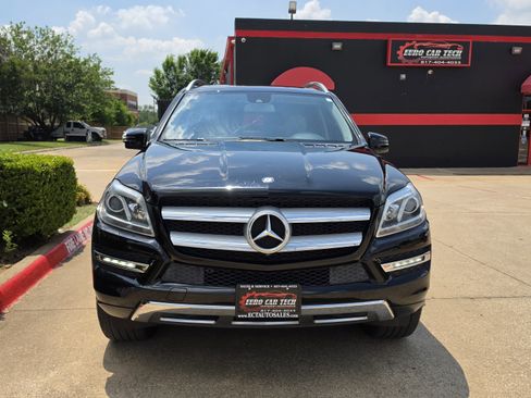 Used 2015 Mercedes-Benz GL 450 4MATIC w/ Appearance Package image 5