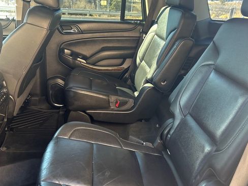 Used 2018 Chevrolet Tahoe LT w/ Luxury Package image 10