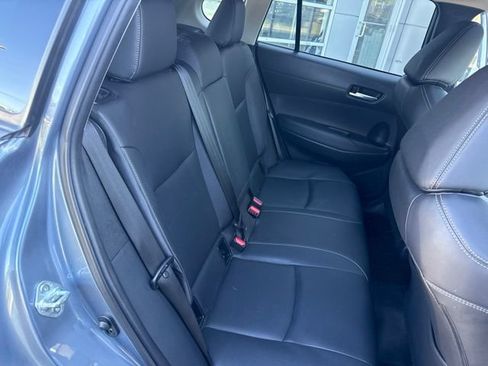 Used 2024 Toyota Corolla Cross XLE w/ Convenience Package AWD/4WD image 30
