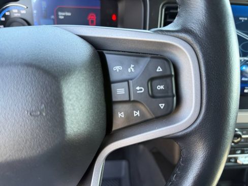 Used 2023 Ford Bronco Wildtrak AWD/4WD image 23