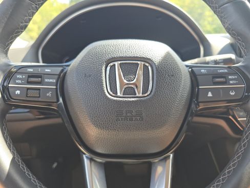 Used 2024 Honda Civic EX-L image 25